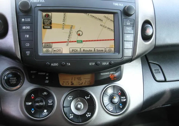 Toyota RAV4 cena 53500 przebieg: 178150, rok produkcji 2011 z Rybnik małe 497
